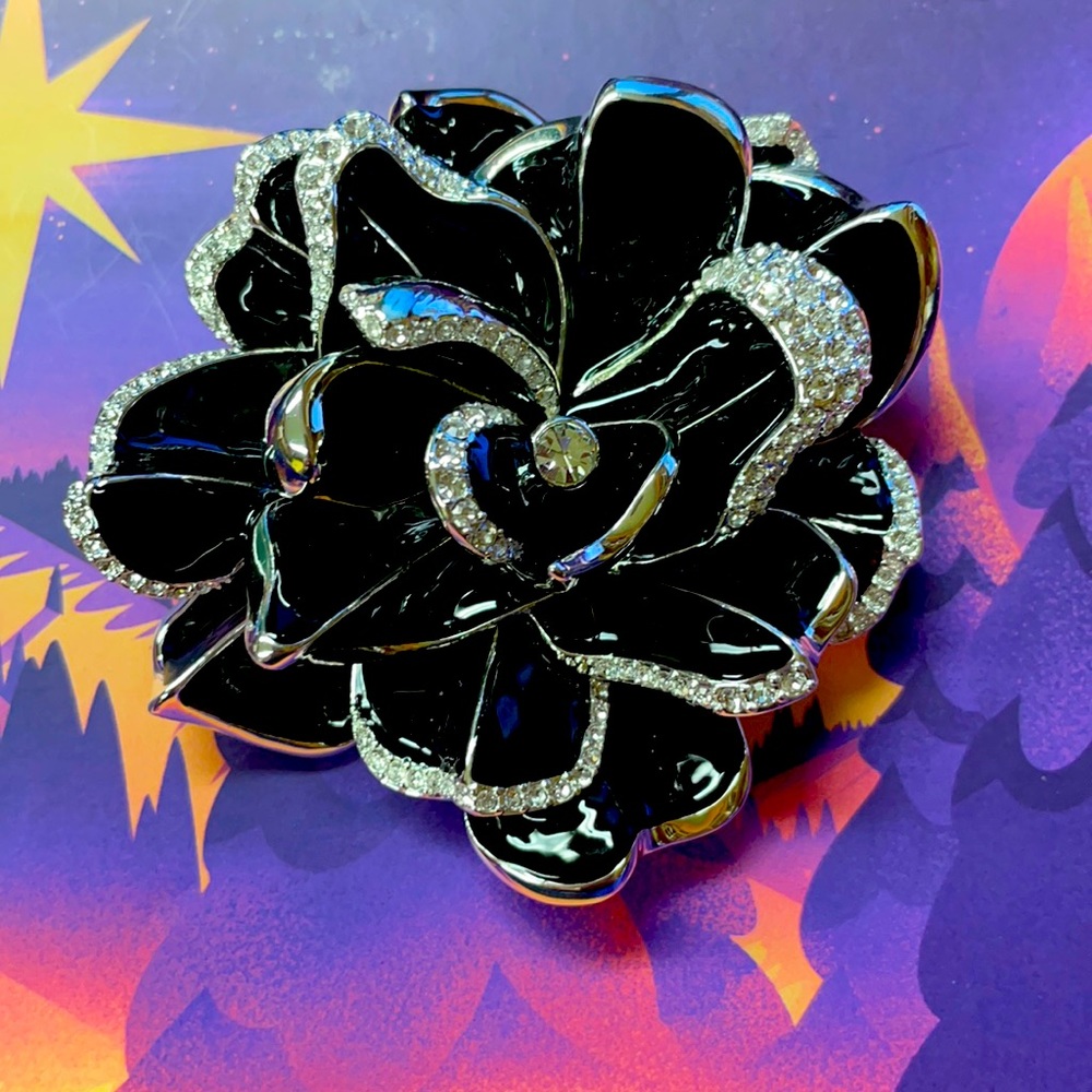 Joan rivers rhinestone brooch